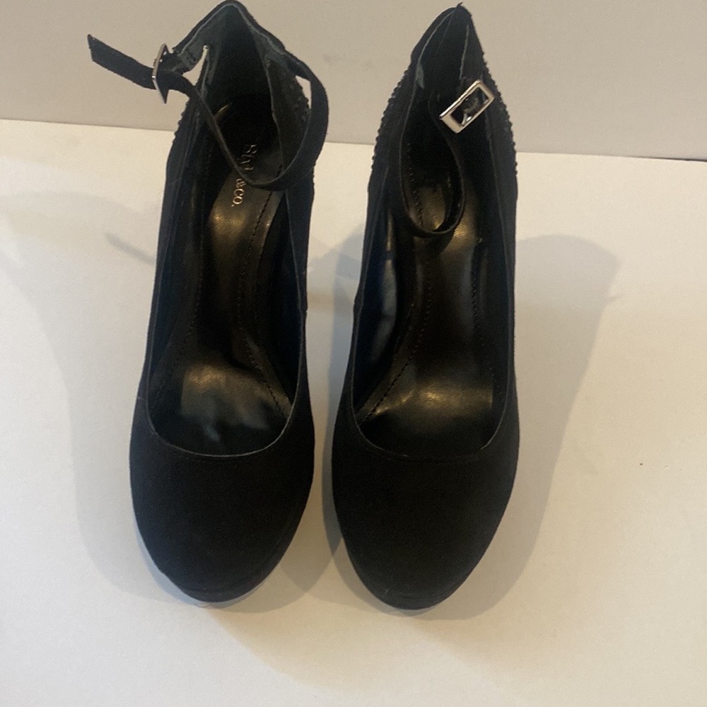 Style & Co platform heels with studs.  Size 5